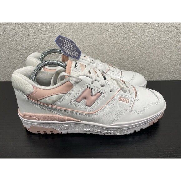 New Balance 550 White Pink Women Sz 10 LifeStyle Casual Shoes Sneakers BBW550BP - Picture 1 of 10